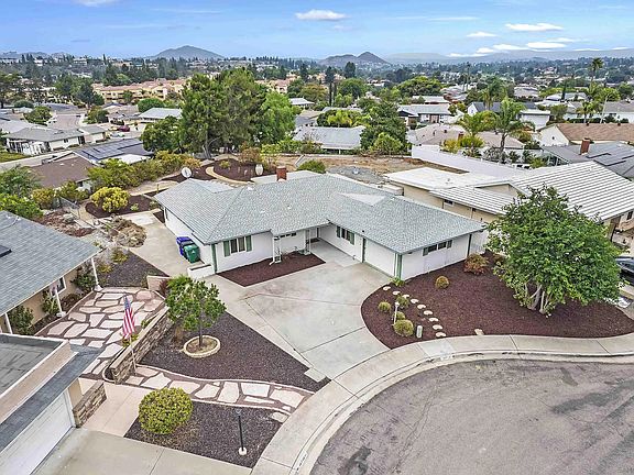 4th image of 16718 Obispo Ln