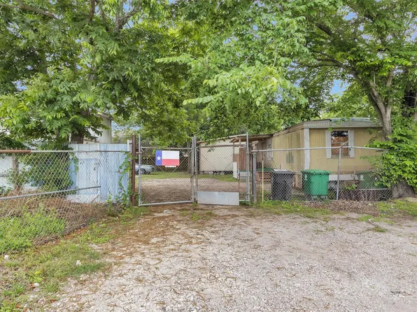 9650 E Hardy Rd, Houston, TX 77093