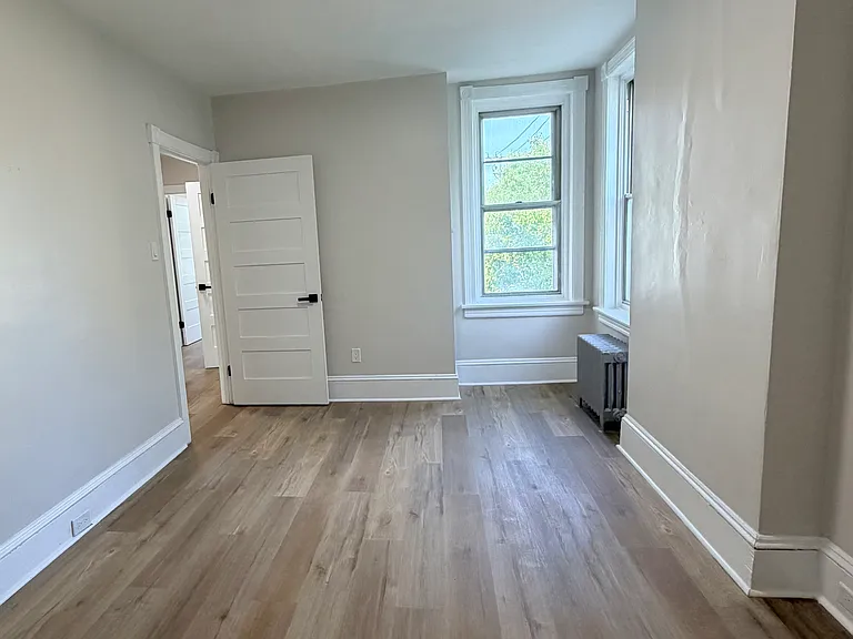 100 N Johnston Ave — Photo 21