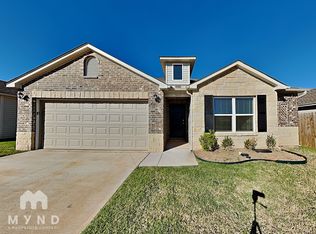 3012 Westbrook St, Chickasha, OK 73018