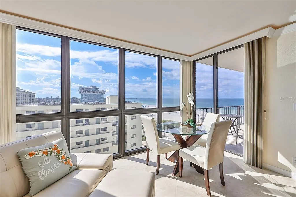 1 bed, 1.0 bath, 800 sqft, $3,800 — Photo 2