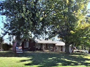 34 Beach Dr, Charleroi, PA 15022