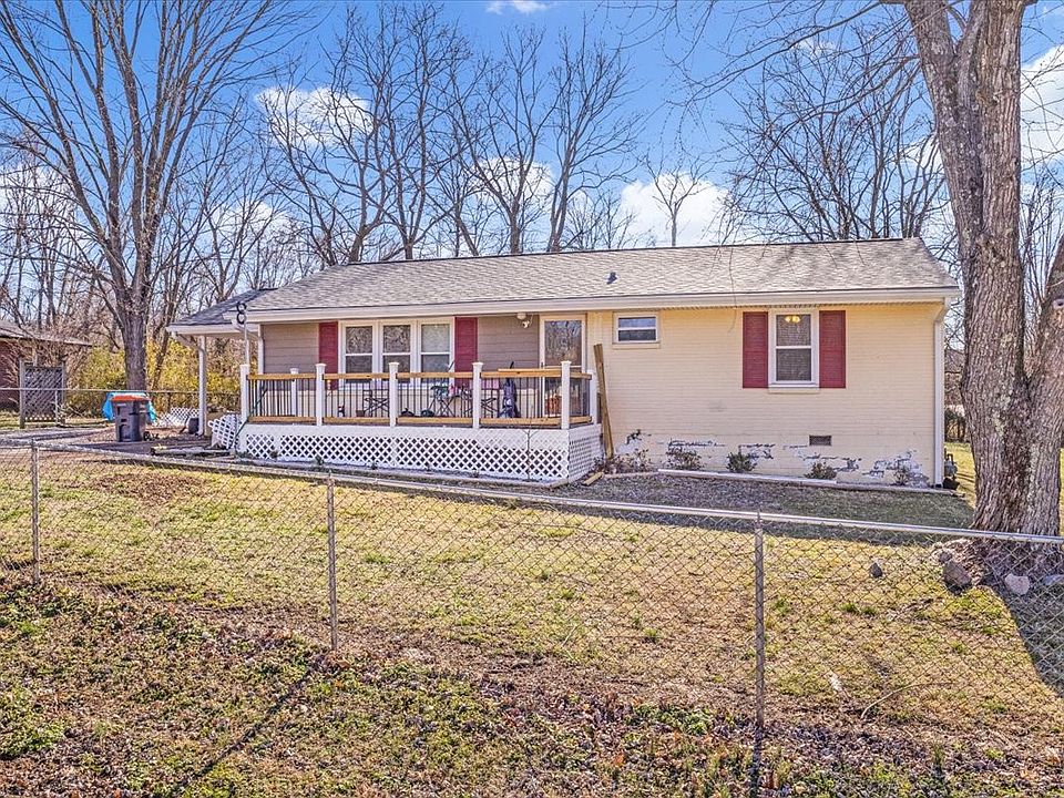 1st image of 113 Rebecca Ln