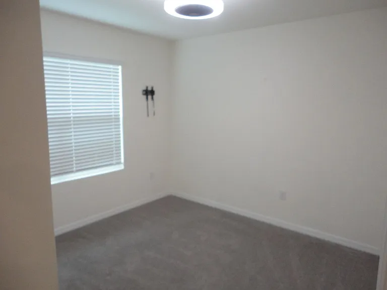 216 Hickory Crse — Photo 17