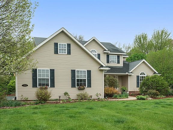 3rd image of 3114 Fieldstone Dr