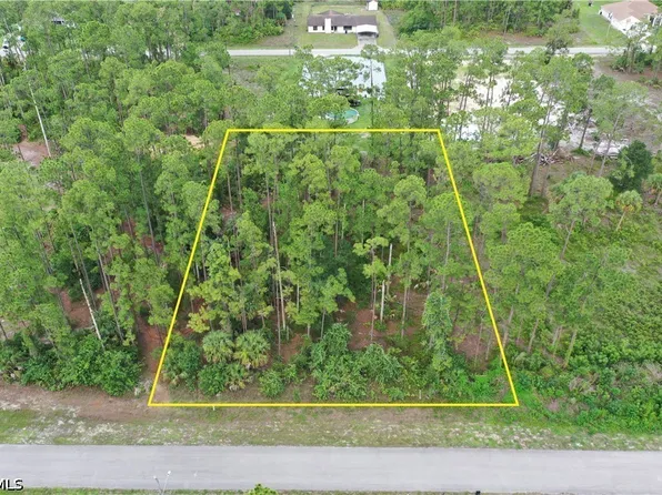 708 Wellington Ave, Lehigh Acres, FL 33972