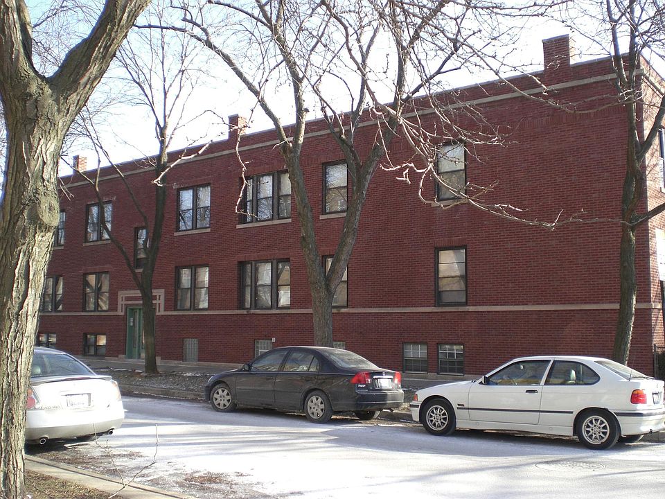 1st image of 2949 W Cullom Ave