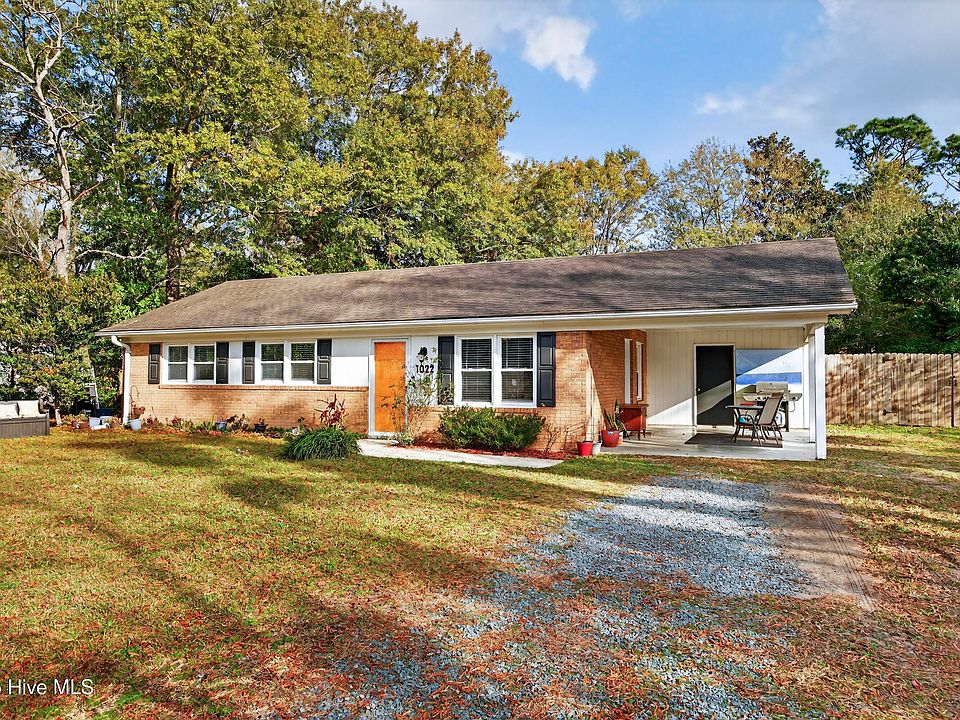 1st image of 1022 Stevenson Drive