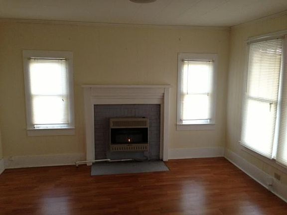 5th image of 1017 Birch St