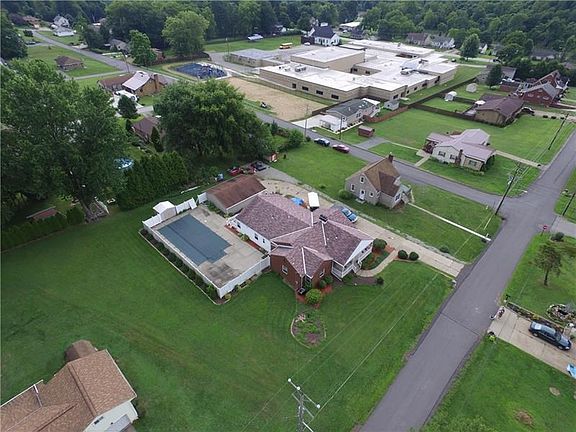 An Oasis Seconds from the Elementary school and Rt. 88 and 43 for an easy commute!