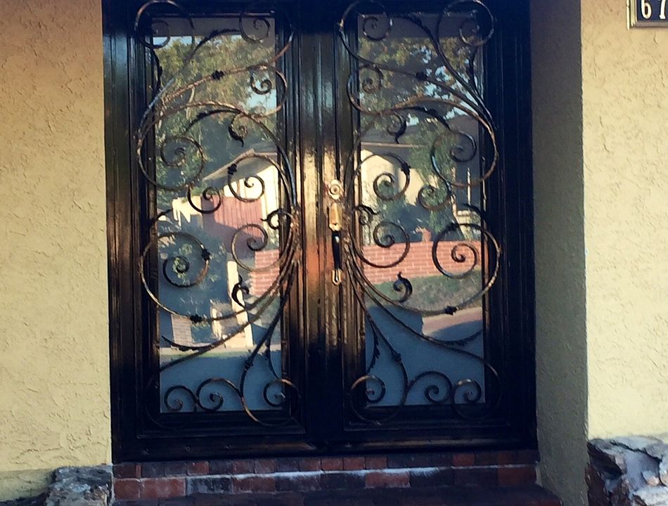 1st image of 6711 S Sherbourne Dr