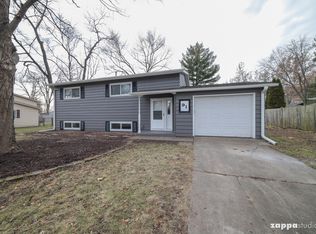 91 Circle Dr E, Montgomery, IL 60538