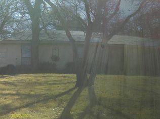 224 Timberlake Dr, Azle, TX 76020