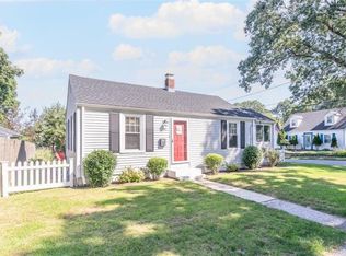 101 2nd Ave, Warwick, RI 02888