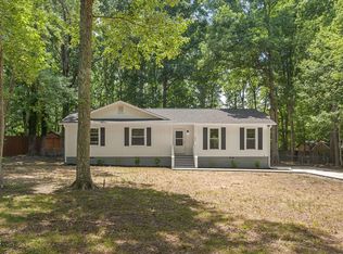 809 Royal Oaks Dr, Durham, NC 27712
