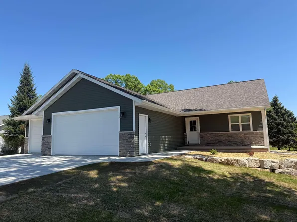940 S Prospect St, Shawano, WI 54166