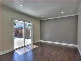 4th image of 1640 Bowling Green Dr