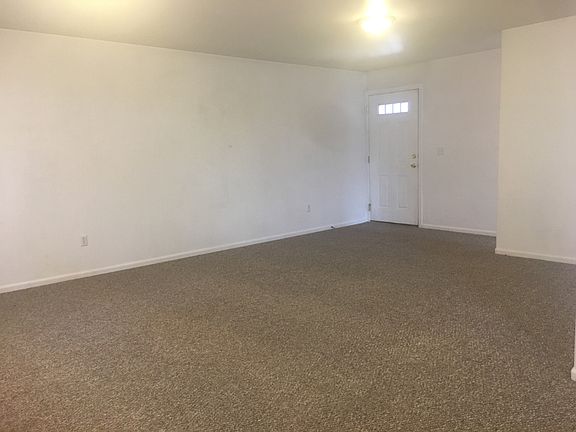 2nd image of 1023 Arnold St APT A