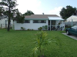 1779 NE 180th St, North Miami Beach, FL 33162