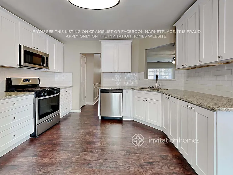 7017 Long Run Ln — Photo 6