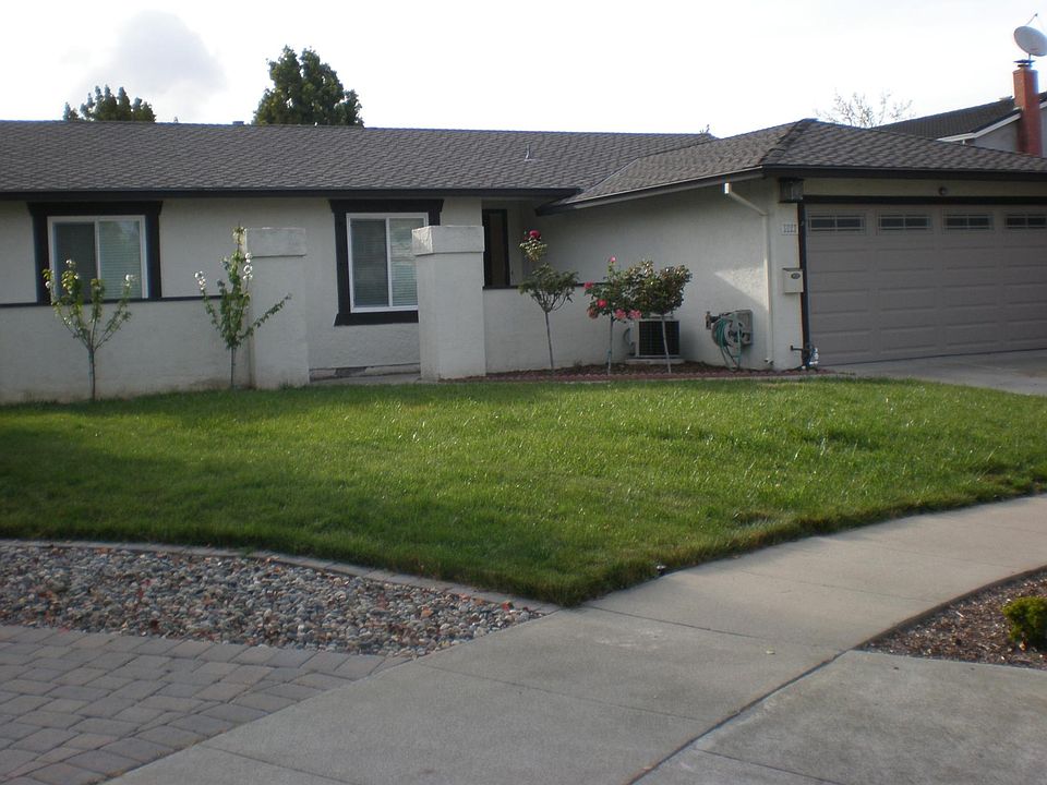 1st image of 5023 Amethyst Ct