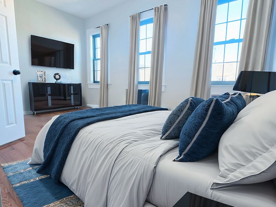 1st image of 24-41 32nd St #1C