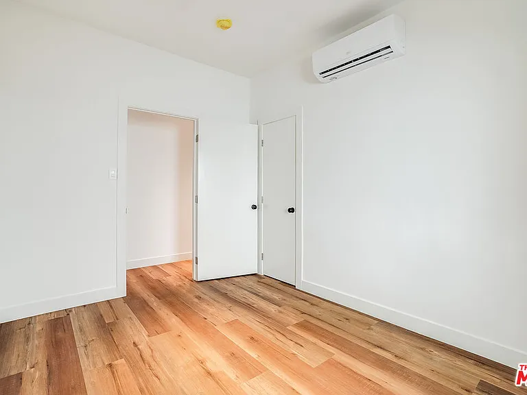 151 N Swall Dr #1 — Photo 10