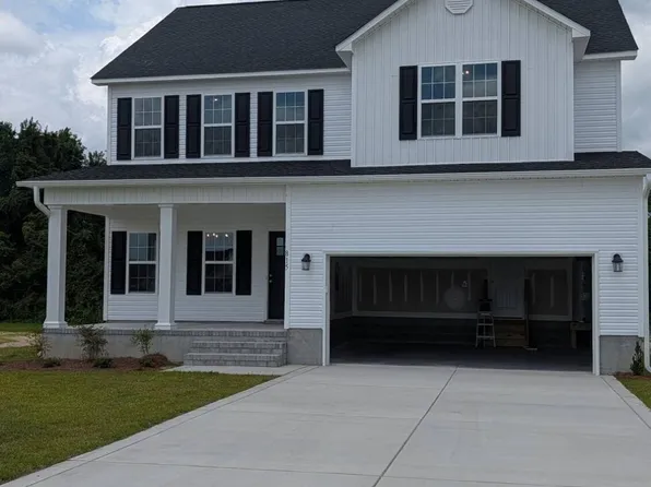 815 Calebs Creek Court, Maysville, NC 28555