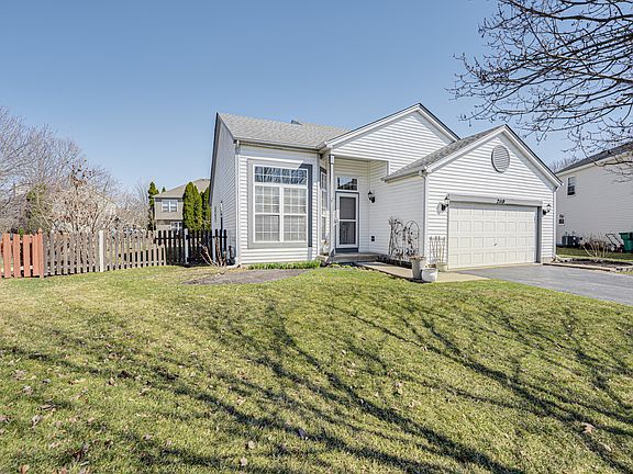 3rd image of 2110 Wynham Lakes Ct