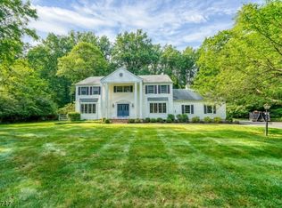 5 Stoneybrook Rd, Long Valley, NJ 07853