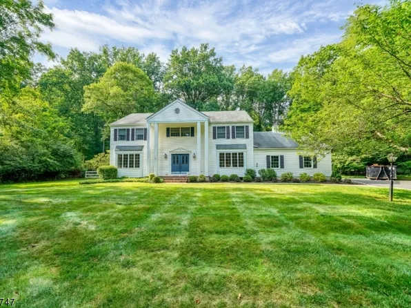 5 Stoneybrook Rd, Washington Twp., NJ 07853