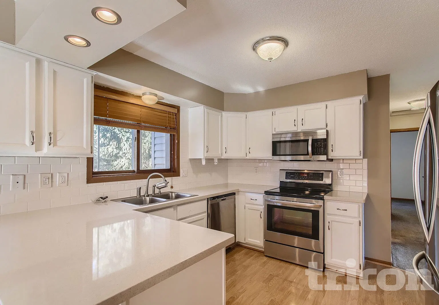 5127 Upper 182nd Street West Farmington MN — Photo 4