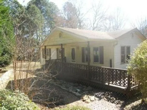 4291 Bartow Carver Rd, Acworth, GA 30102