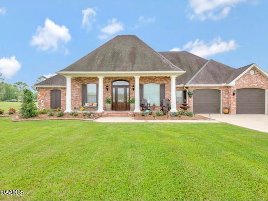 1203 Cypress Island Highway Hwy, Saint Martinville, LA 70582