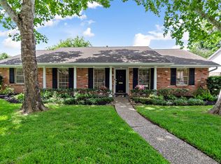 10723 Wickersham Ln, Houston, TX 77042