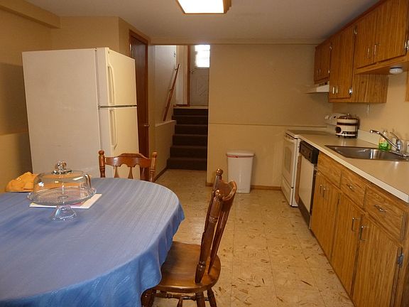 2nd image of 17 Andreano Ave