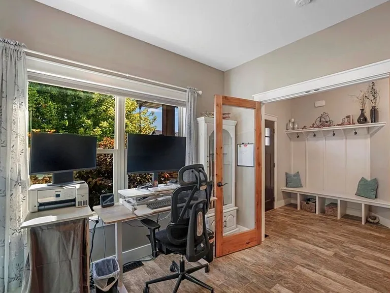 2043 Prospector Way — Photo 11