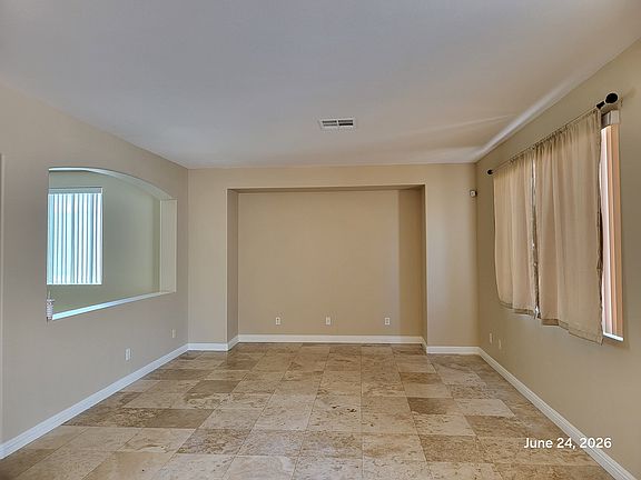 3rd image of 5535 Crescent Valley St