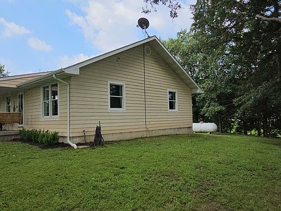 5th image of 26224 Jewel Dr