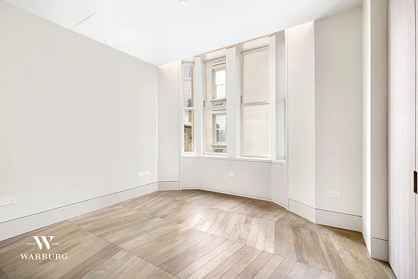 Rented by Warburg | media 28