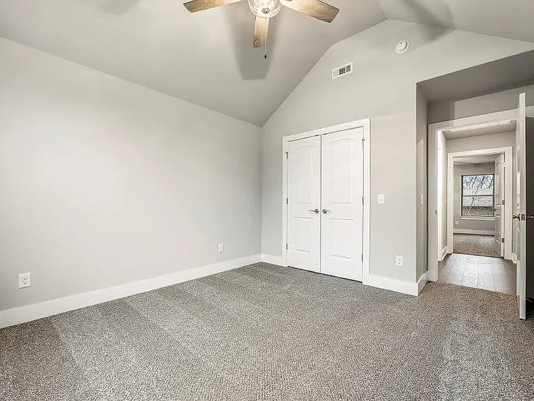 1 Pendeen Ln — Photo 10