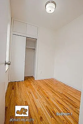 Rented by Jonis Realty | media 5