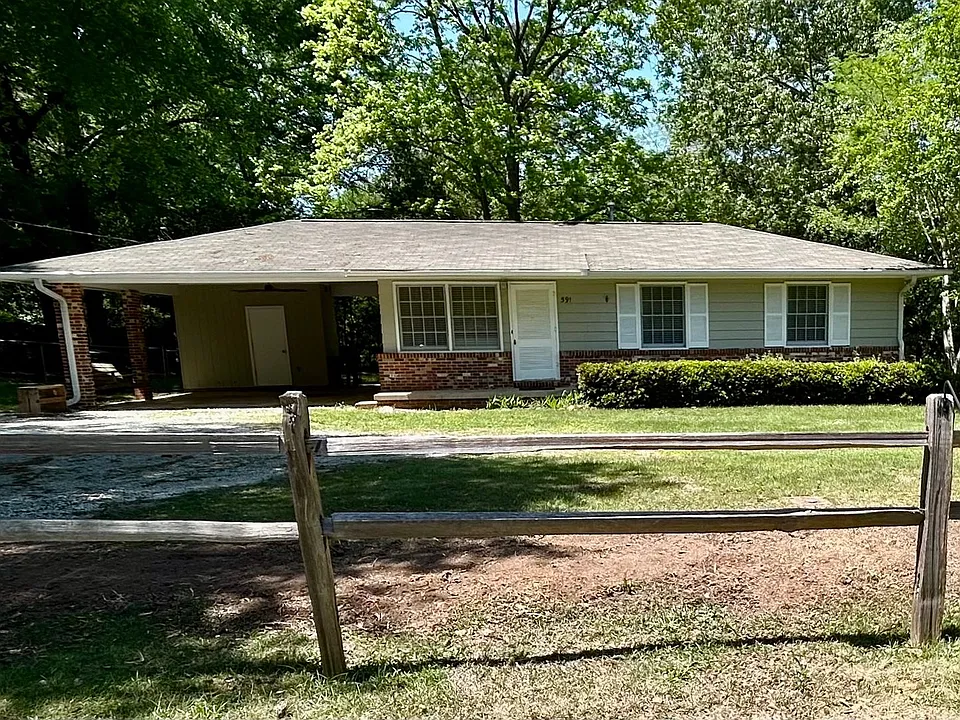 591 E University Dr