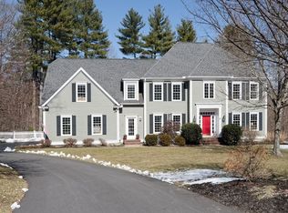 25 Hearthstone Rd, Hopkinton, MA 01748
