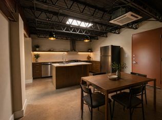 1726 Austin Ave #202, Waco, TX 76701