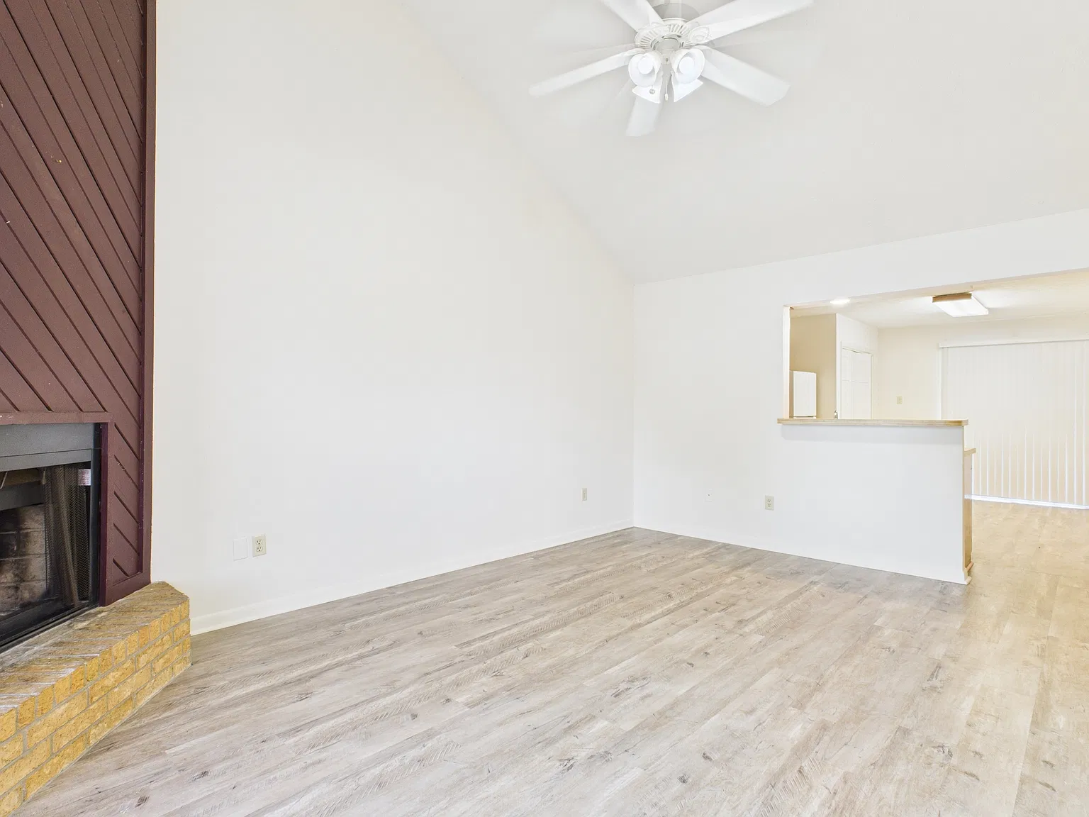1802 Woodsman Drive- D - D — Photo 3