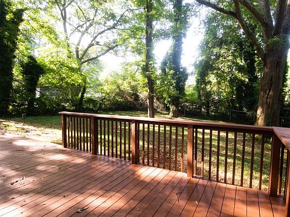 4th image of 3113 Anthony Dr #3113