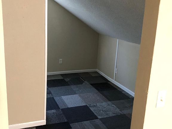4th image of 629 Kansas St #B