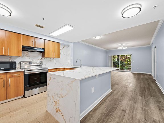 3rd image of 5900 W Sample Rd APT 102