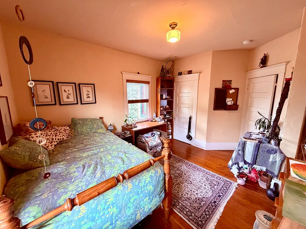 1 bed, 2000 sqft, $1,275 — Photo 4
